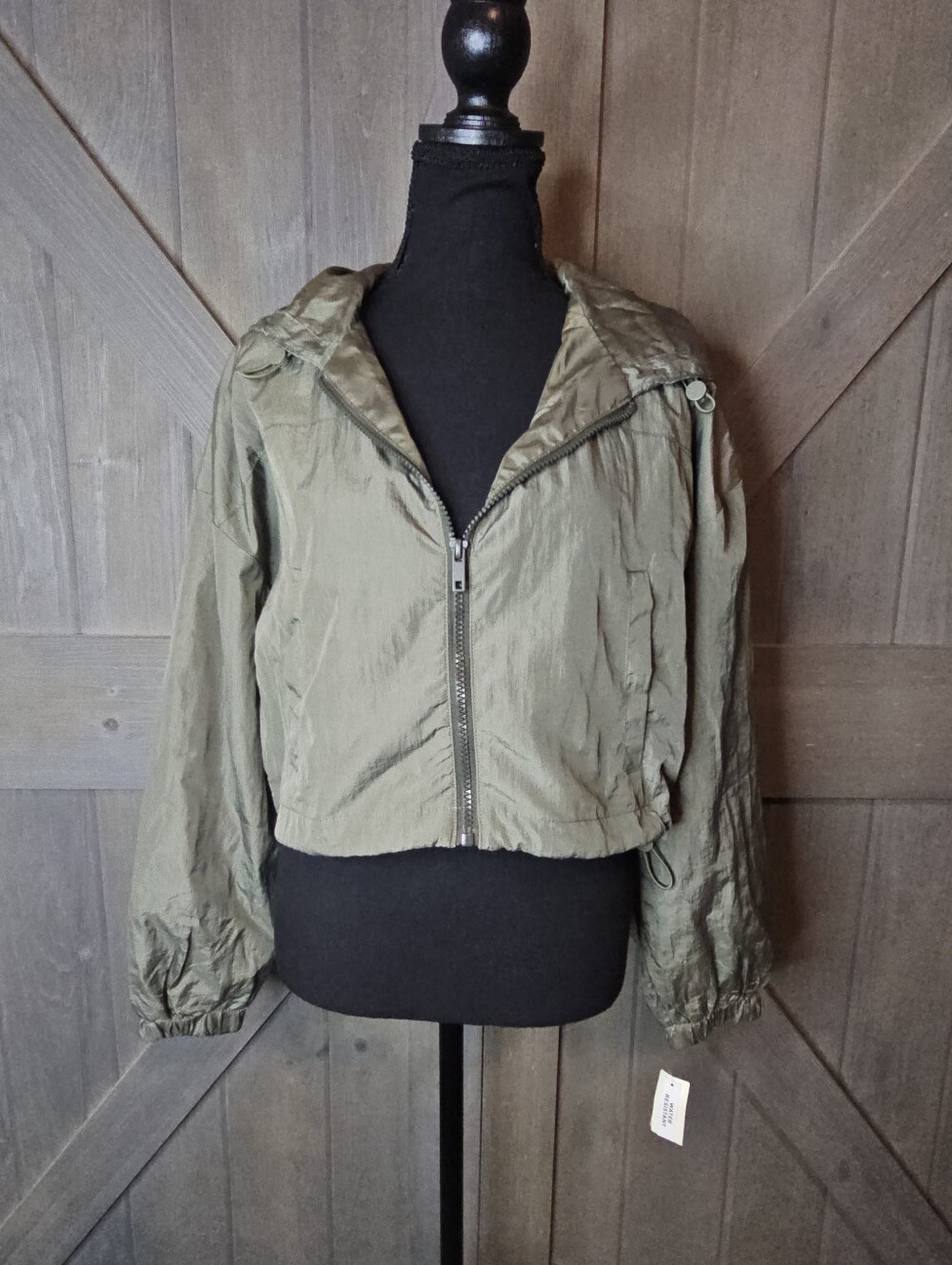 Nwt Aeropostale Cropped Green Windbreaker Jacket sz Small